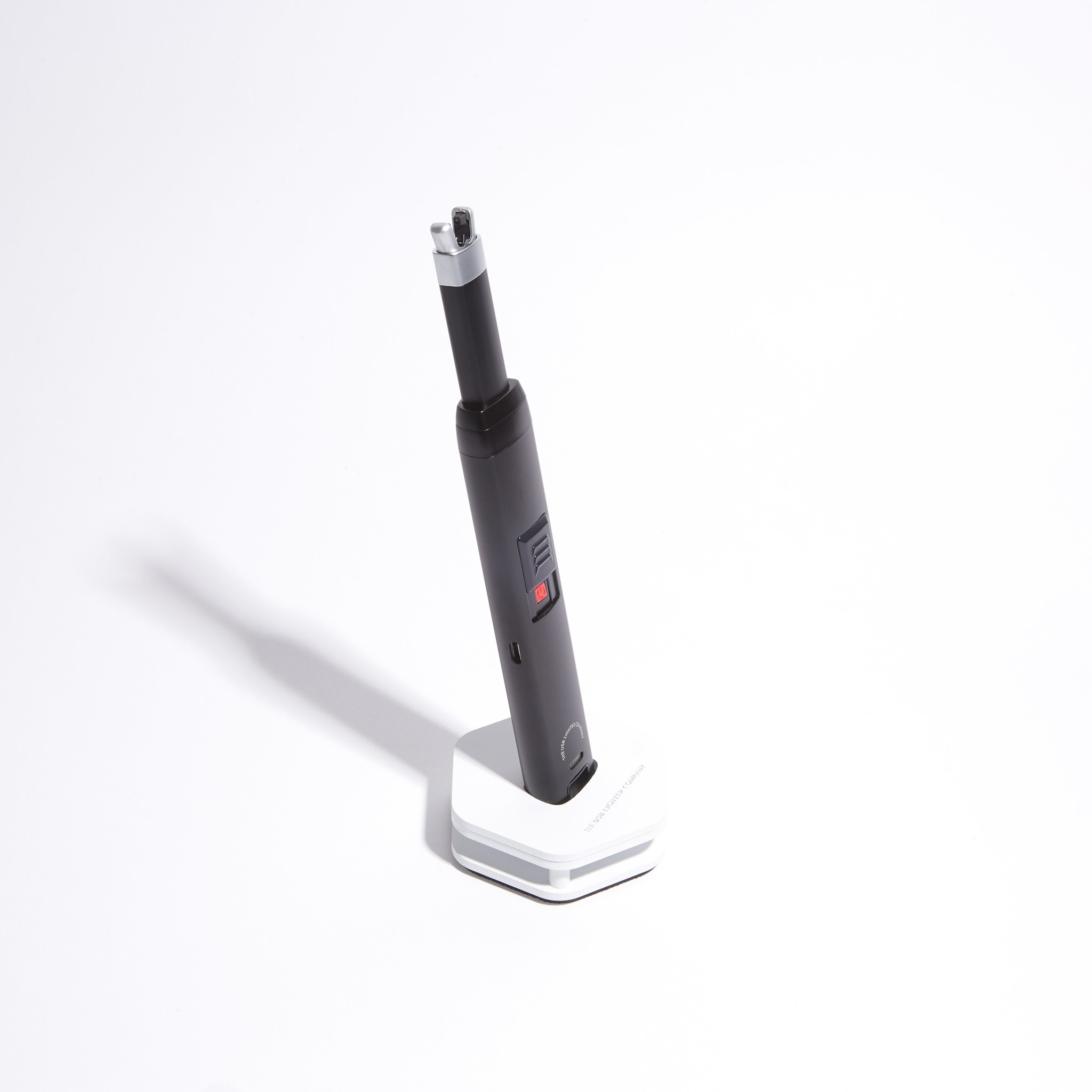 Karen Alweil Studio Black - USB Rechargeable Lighter (Matte)