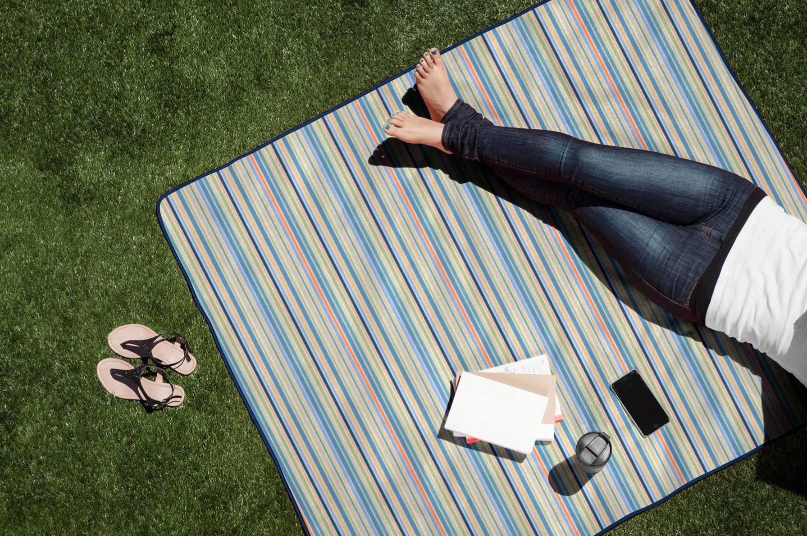 Picnic Time Blanket Tote - St. Tropez