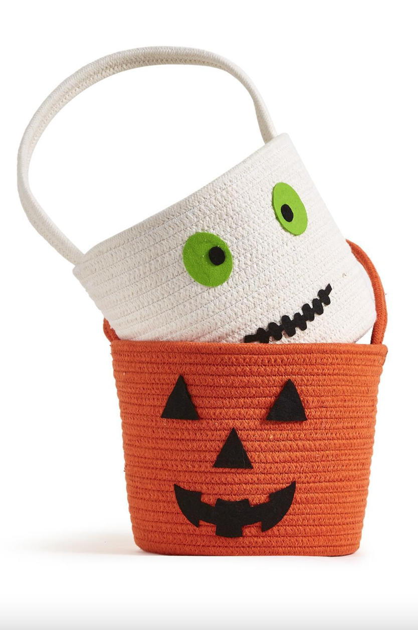 Two's Company Tricked Out Halloween Buckets