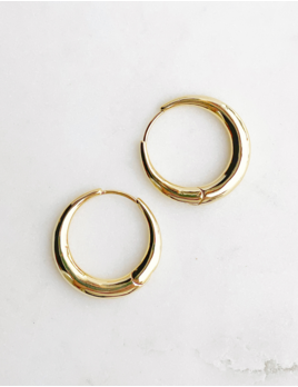 The Lucky Collective Tapered Shiny Hoops Gold