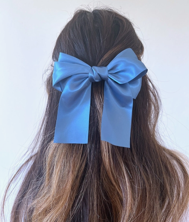 Solar Eclipse Giant Satin Bow Hair Clip - Black