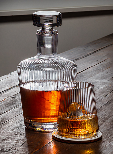 Tight Optic Decanter