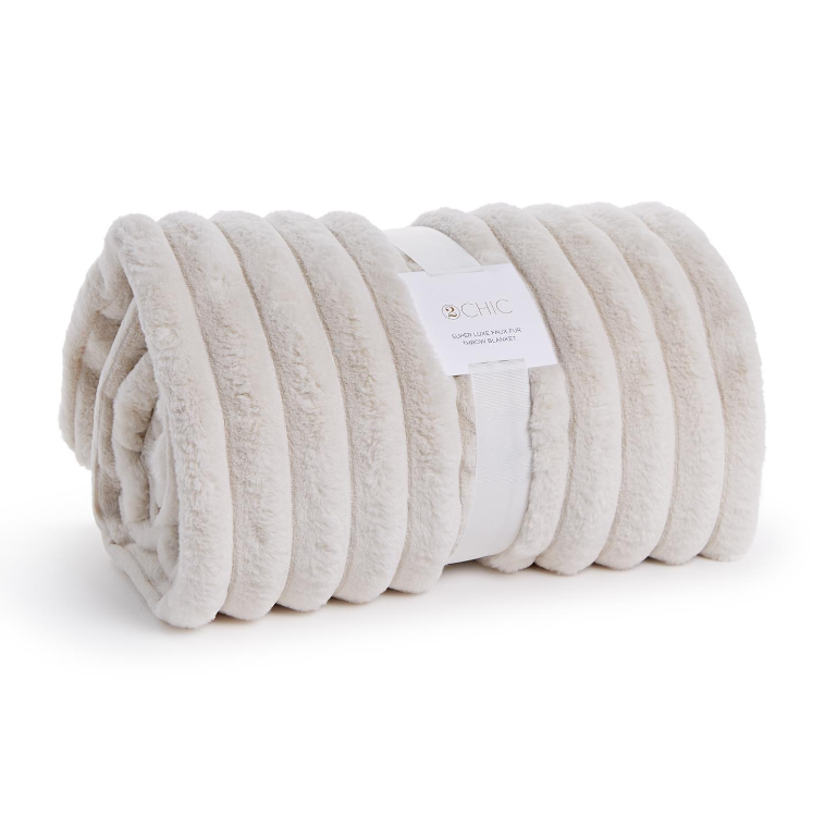 Two's Company Faux Fur Throw White