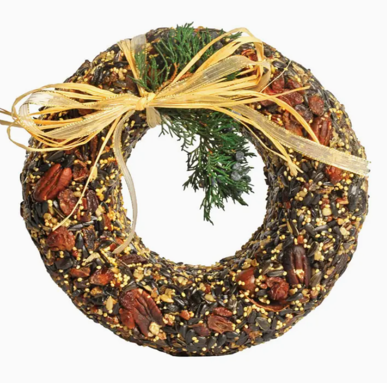Mr. Bird Classic Pecan Wreath