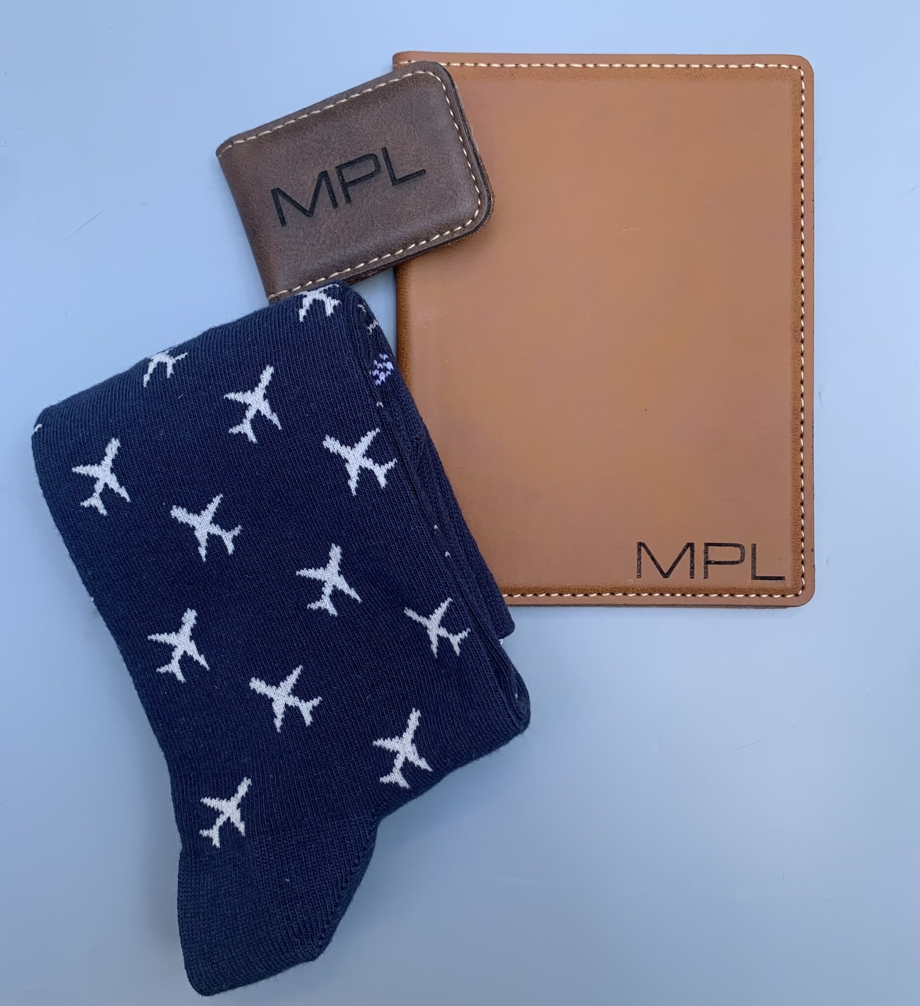 P Graham Dunn Personalized Passport Holder- Brown