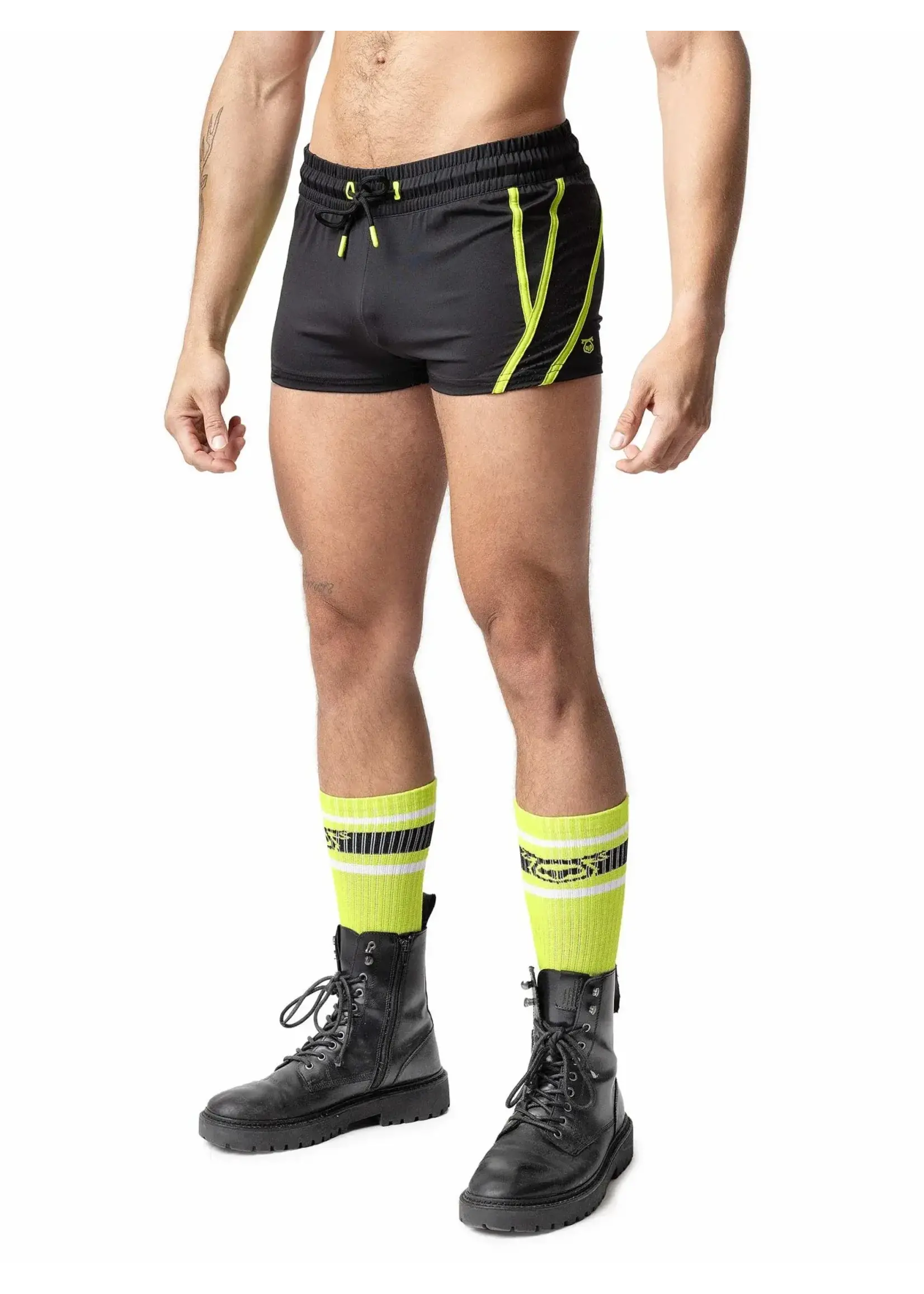 Nasty Pig Voltage Trunk Short