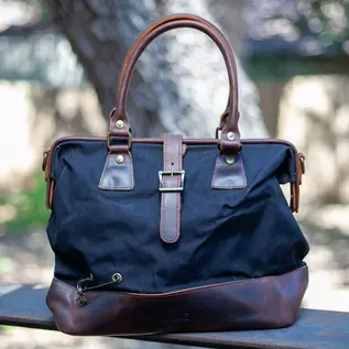 Della Q Maker's Canvas Satchel