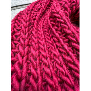 Red Fisherman's Rib Scarf