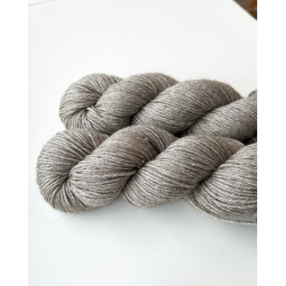 Woolerton Estate Yarns Woolerton The Distinguished