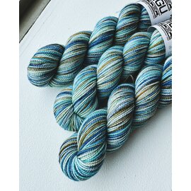 Koigu Koigu KPPM in Unwind's Exclusive Colourway