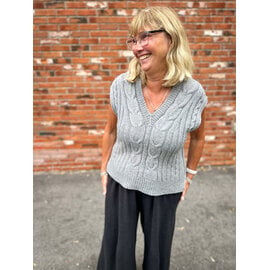 Cabled Vest Workshop: Tulip Loop by Other Loops