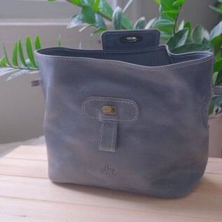 Thread & Maple Leather Pop-up Bag