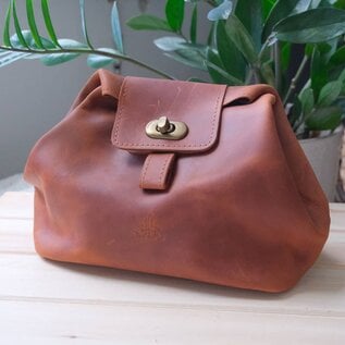 Thread & Maple Leather Pop-up Bag