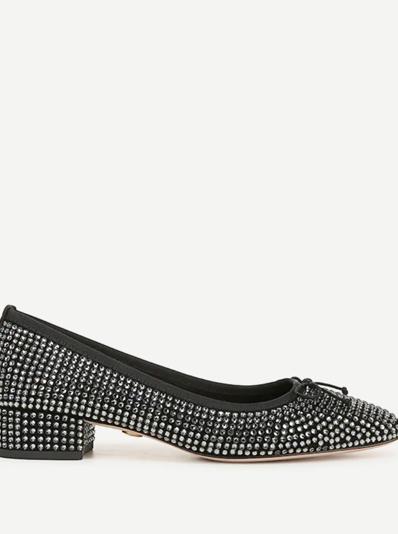 Pumps - CK Collection
