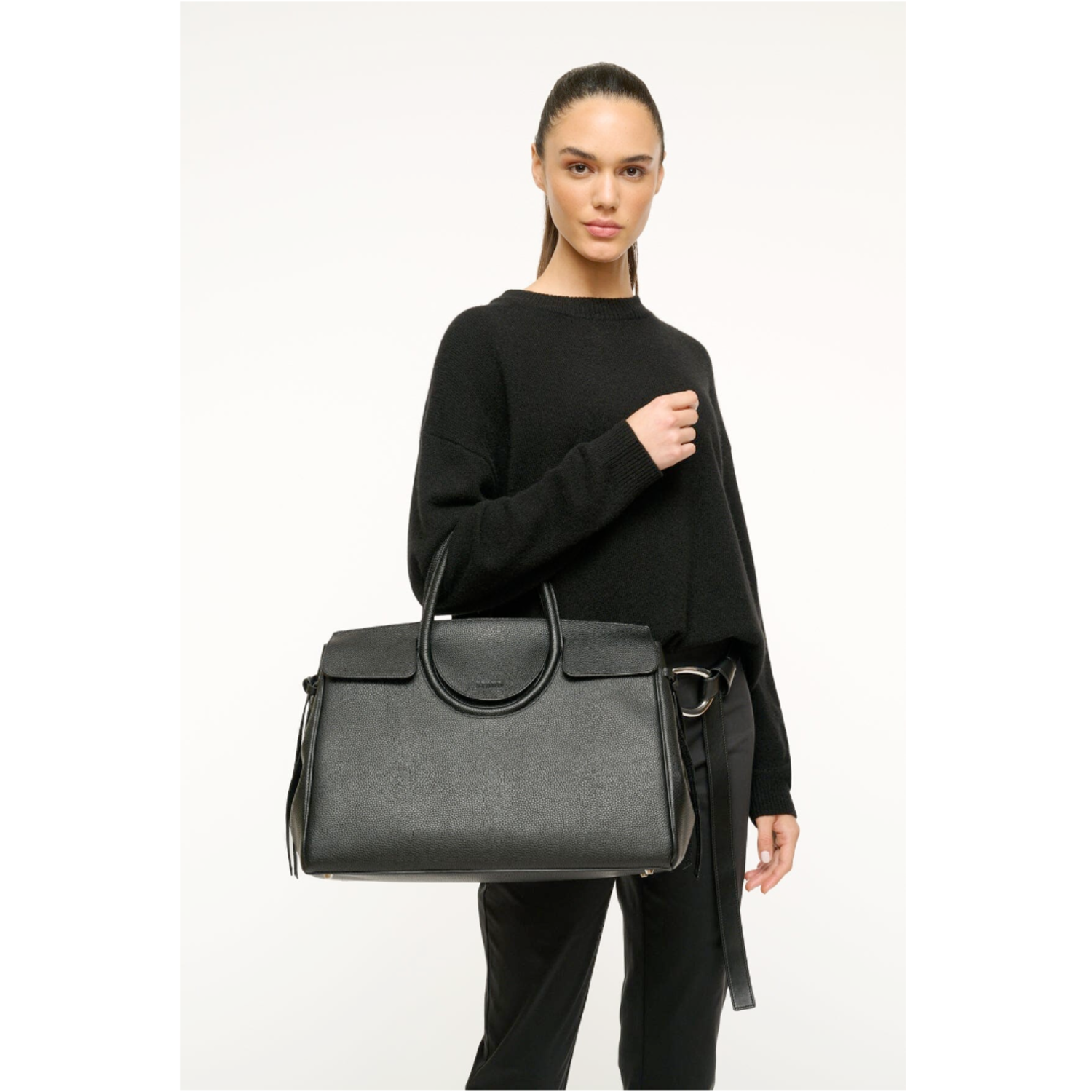 【関税込み】Staud トープ Maude Carryall ダッフルバッグ Staud Maude Carryall - CK Collection
