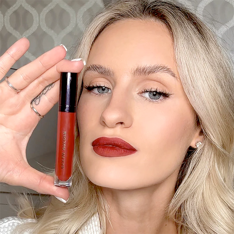 Kevyn Aucoin Kevyn Aucoin Velvet Lip Paint Striking