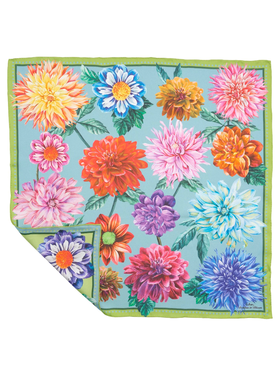 Echo Echo Dahlias In Boom