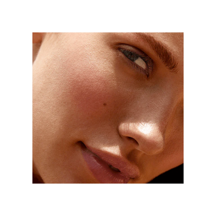 Victoria Beckham Beauty Victoria Beckham Cheeky Posh Miniskirt