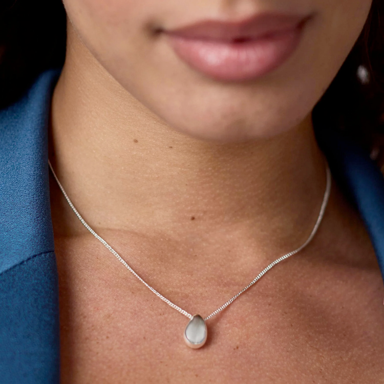 Julie Vos Julie Vos Silver Wave Delicate Necklace