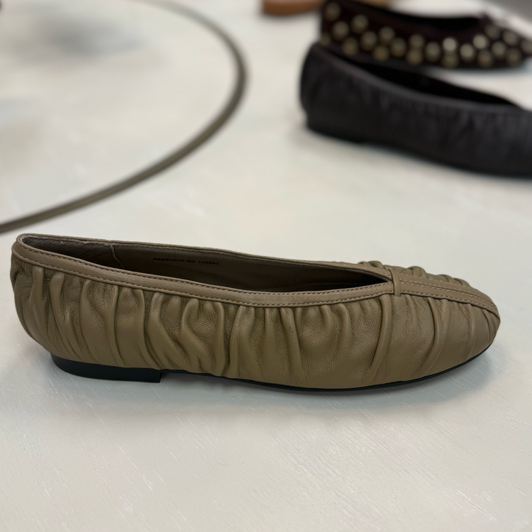 Bibi Lou Bibi Lou Ballerina Flat