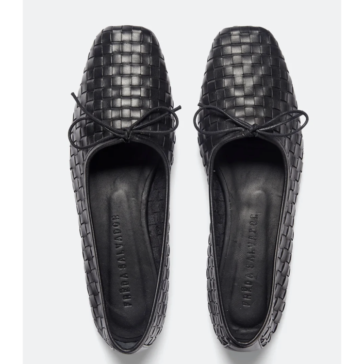 Frēda Salvador Frēda Salvador Jada