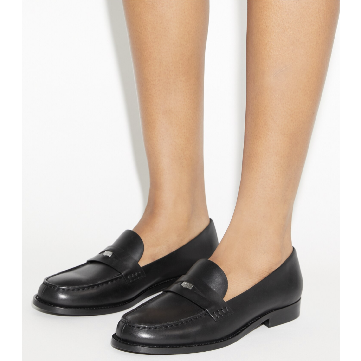 TORY BURCH ブラックレザー ローファー Tory Burch Classic Penny Loafer - CK Collection