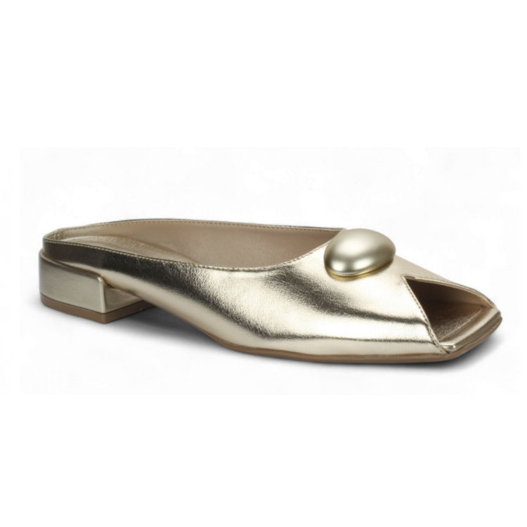 Bruno  Menegatti Orly