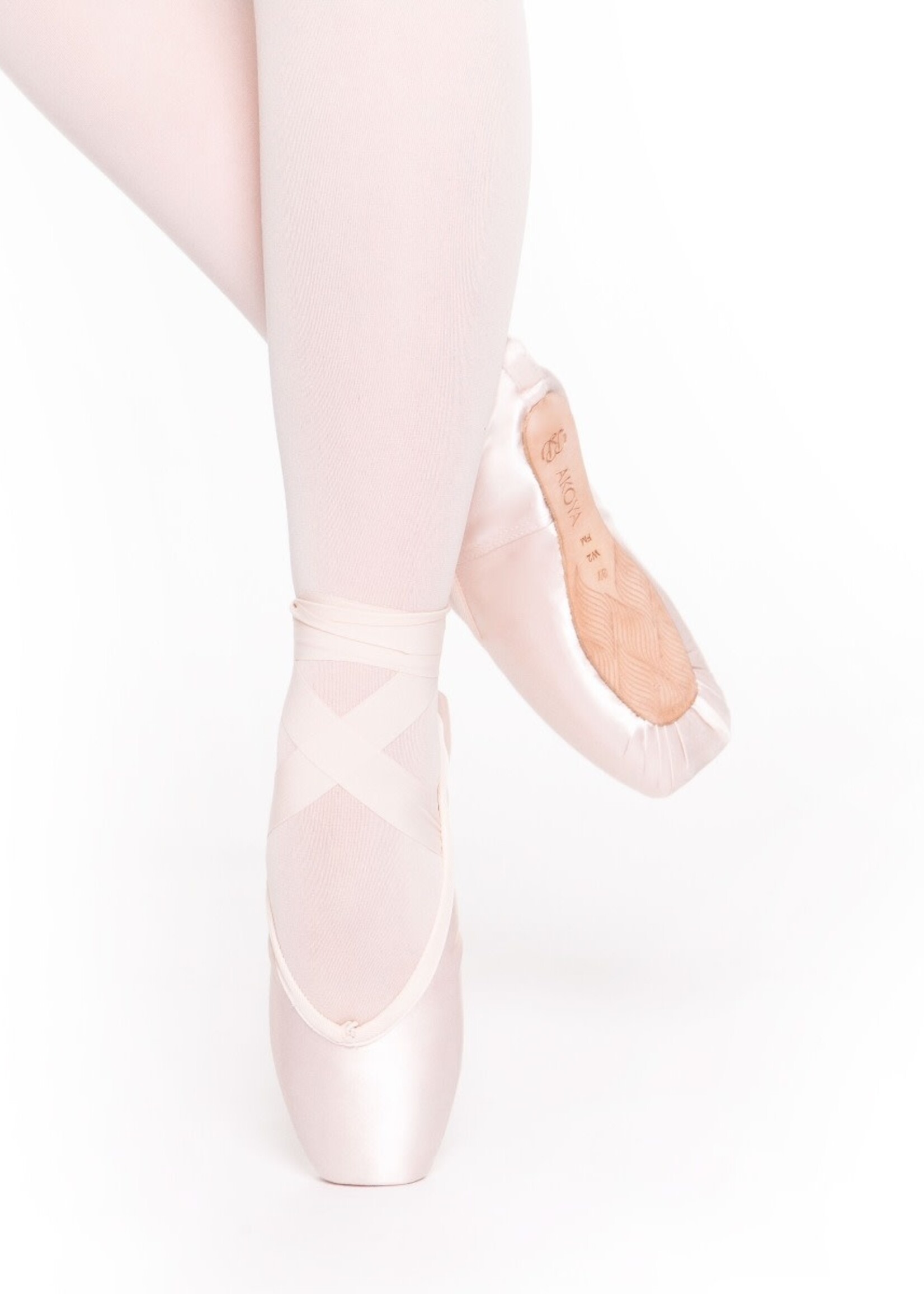 RP Collection Akoya U-Cut Pointe Shoe w/drawstring