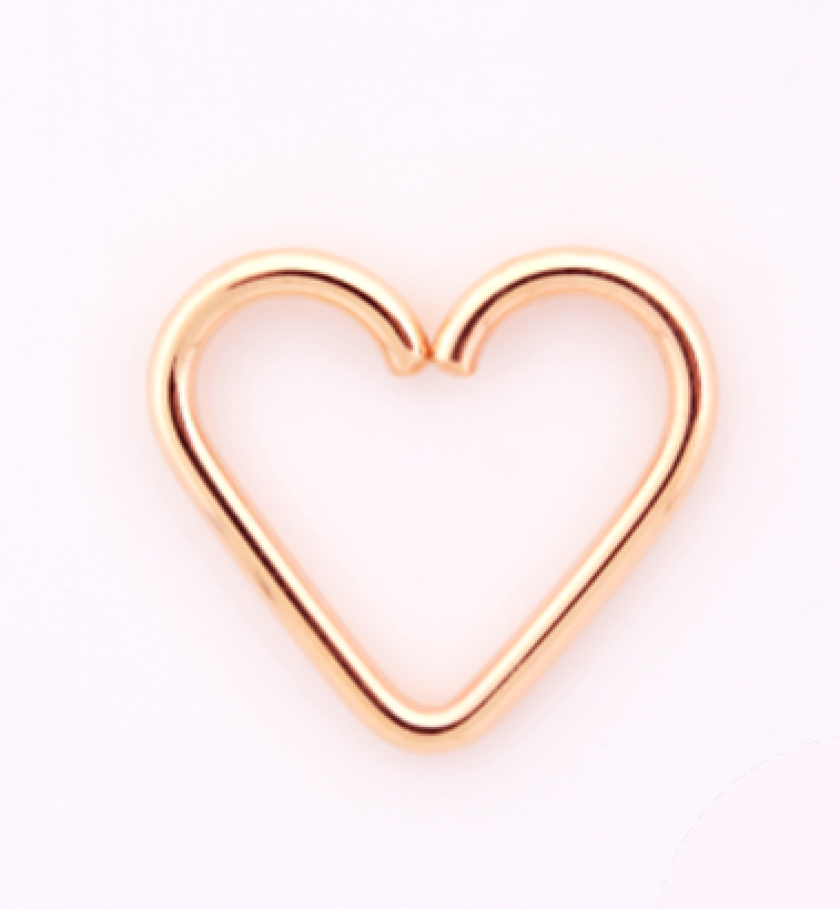 Solid Gold Earheart by LeRoi