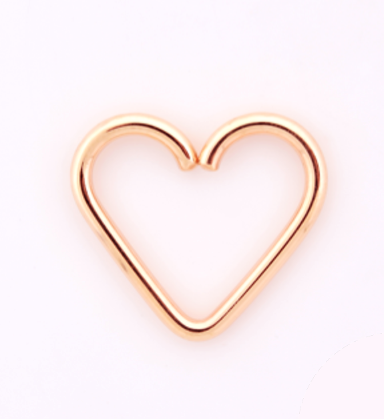 Solid Gold Earheart by LeRoi
