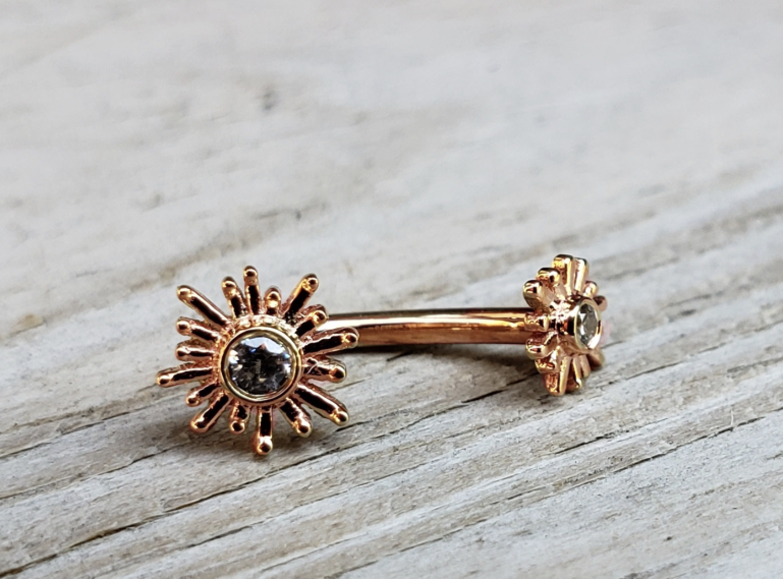 Sun Ray J-Curve - 16g 5/16 - Rose Gold - Clear CZ