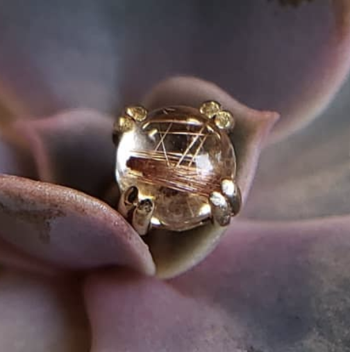 Double Prong Stone ( yellow gold ) ( rutilated quartz ) ( cabochon ) ( 4mm ) ( threadless ) (#16-0253-400-RUQ)