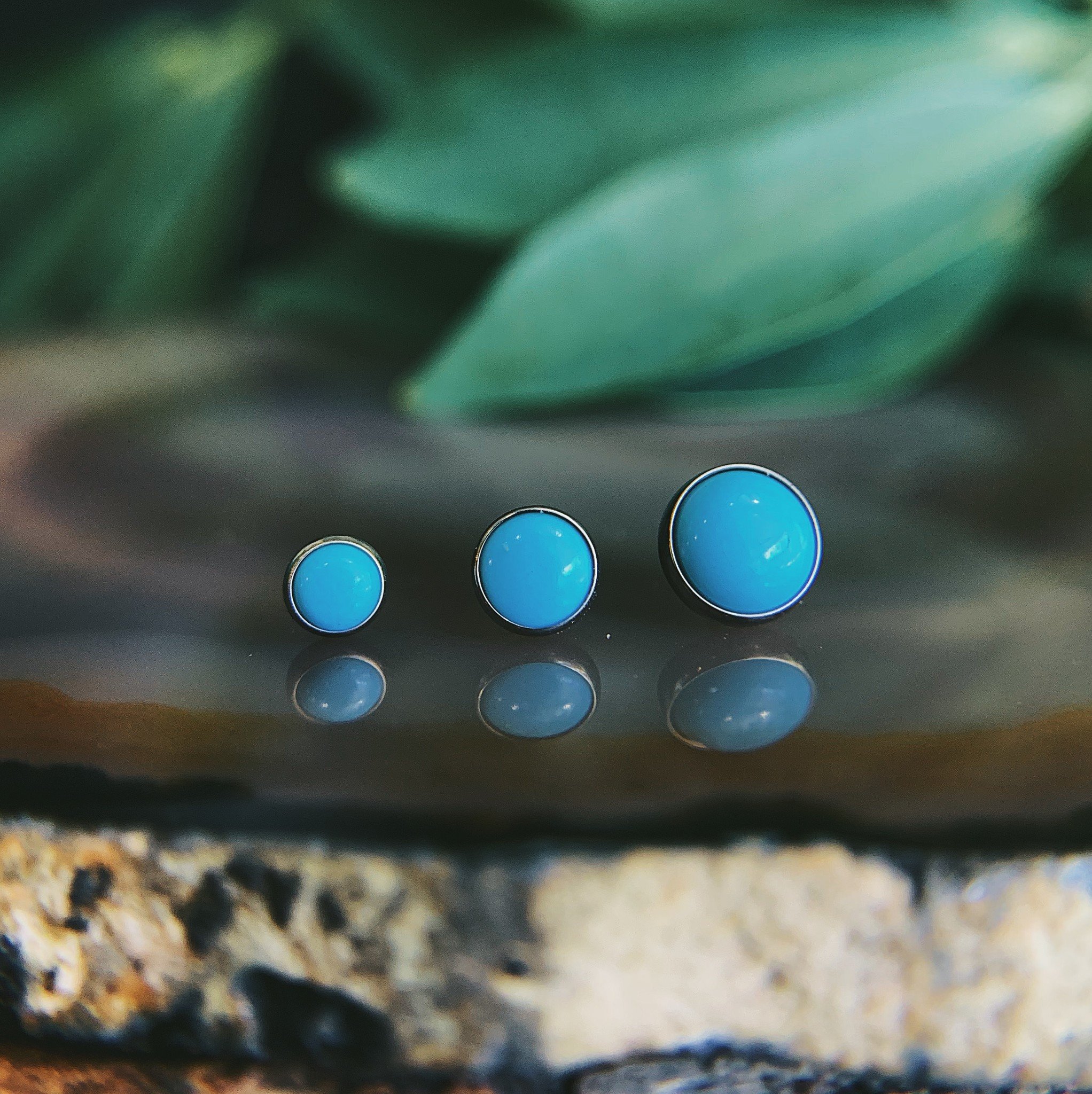 Stone / Opal Cabochon Titanium Ends by NeoMetal