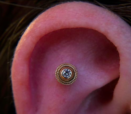 Round Millgrain with CZ by Body Gems