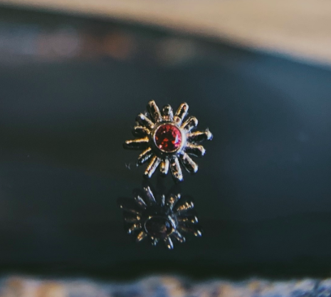 4mm Sun Ray with Garnet by BVLA