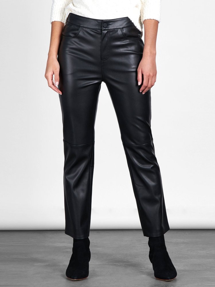 Leather Like Kick Crop Pant Black