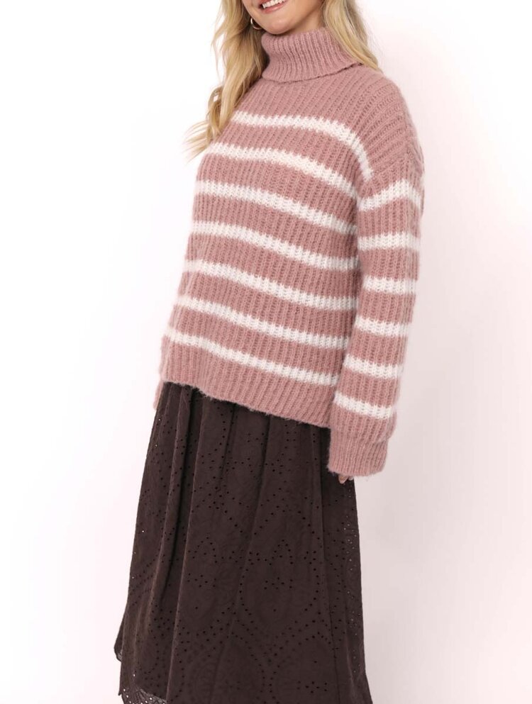 Sadie & Sage Aki Turtleneck Stripe Sweater