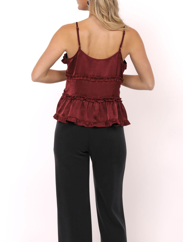 Sadie & Sage One Look Top