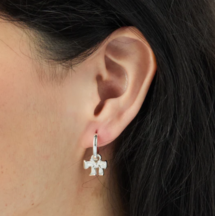 Foxy Bow Huggie Silver