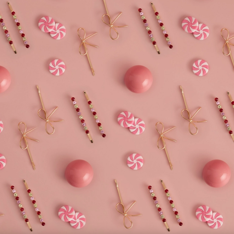 Kitsch Gem & Bow Bobby Pins