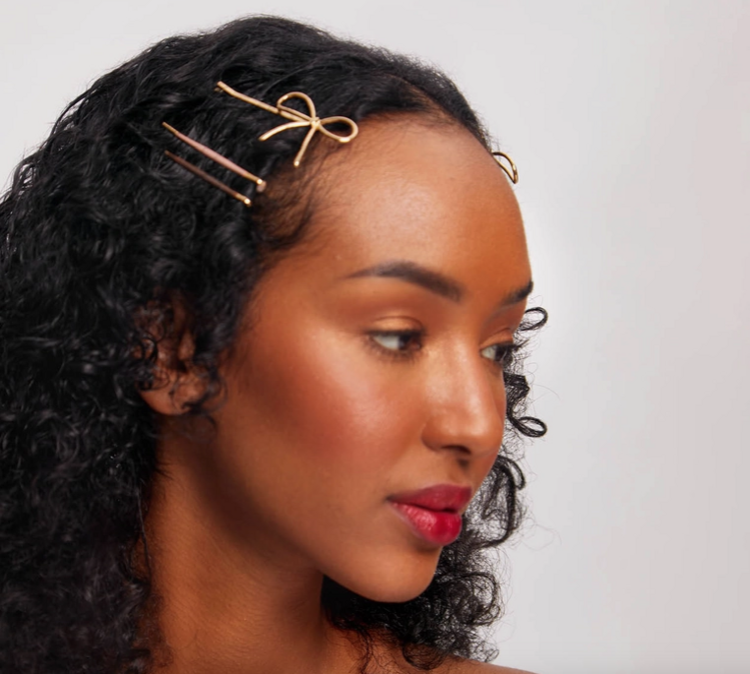 Bow Bobby Pins