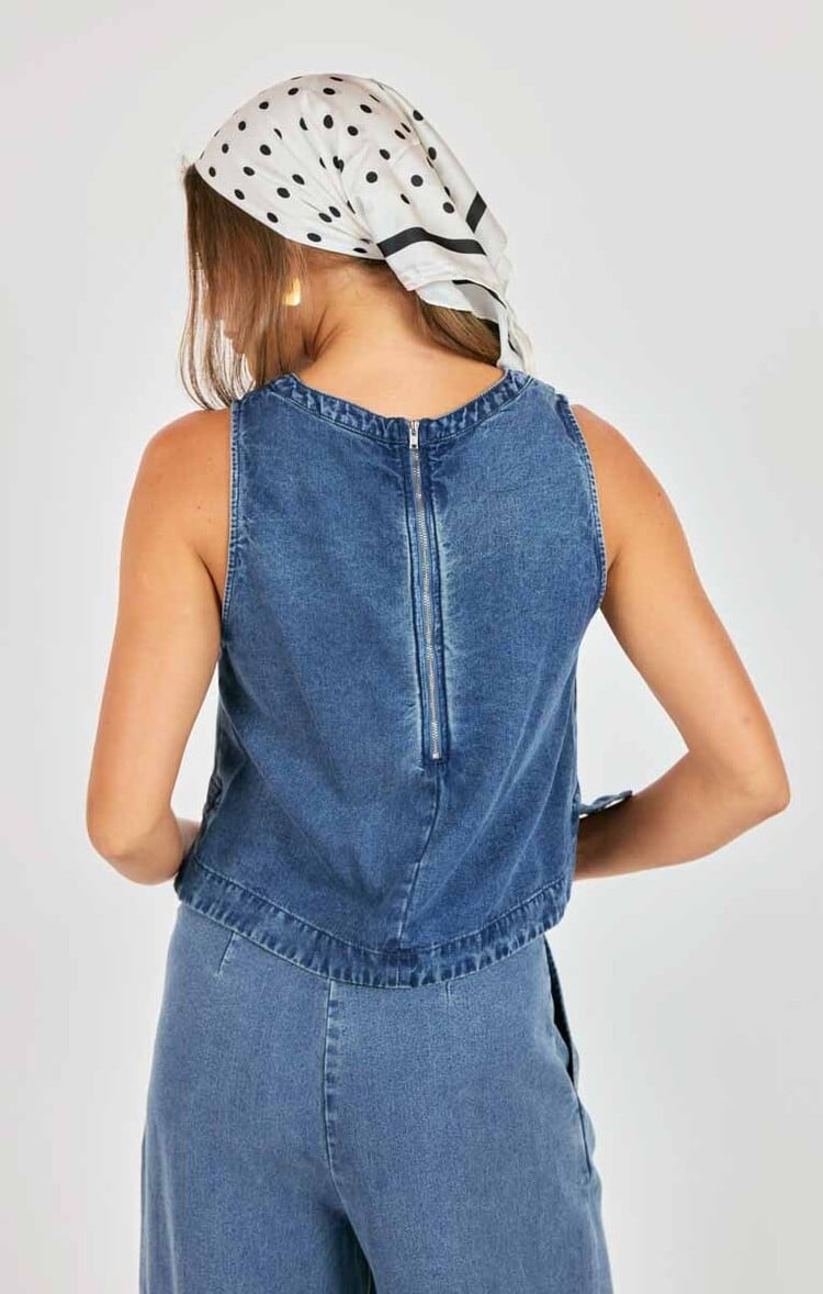 Sadie & Sage Pouring Top