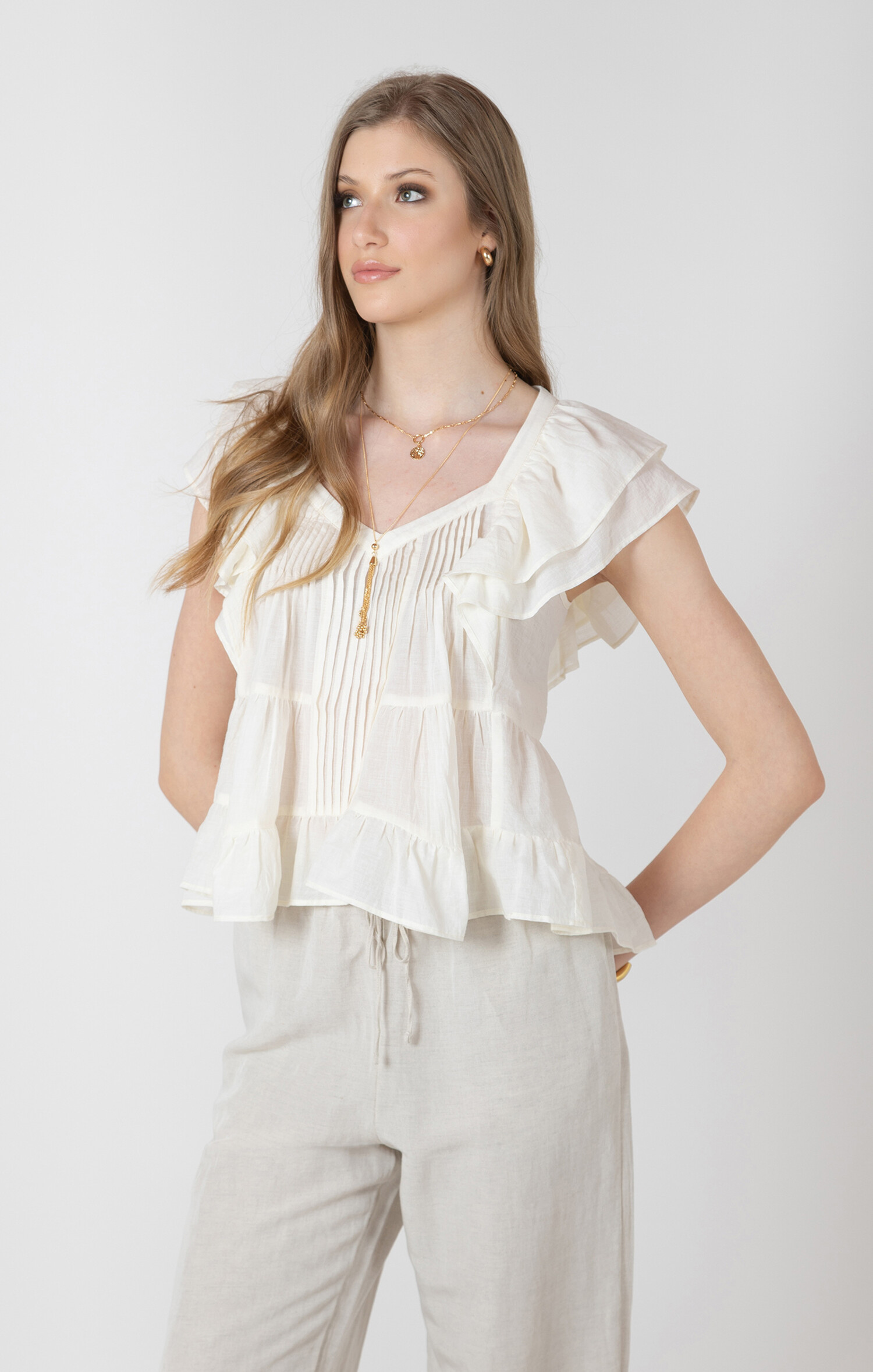 トップス piping bulky frill blouse Ruffle Blouse - Clothz