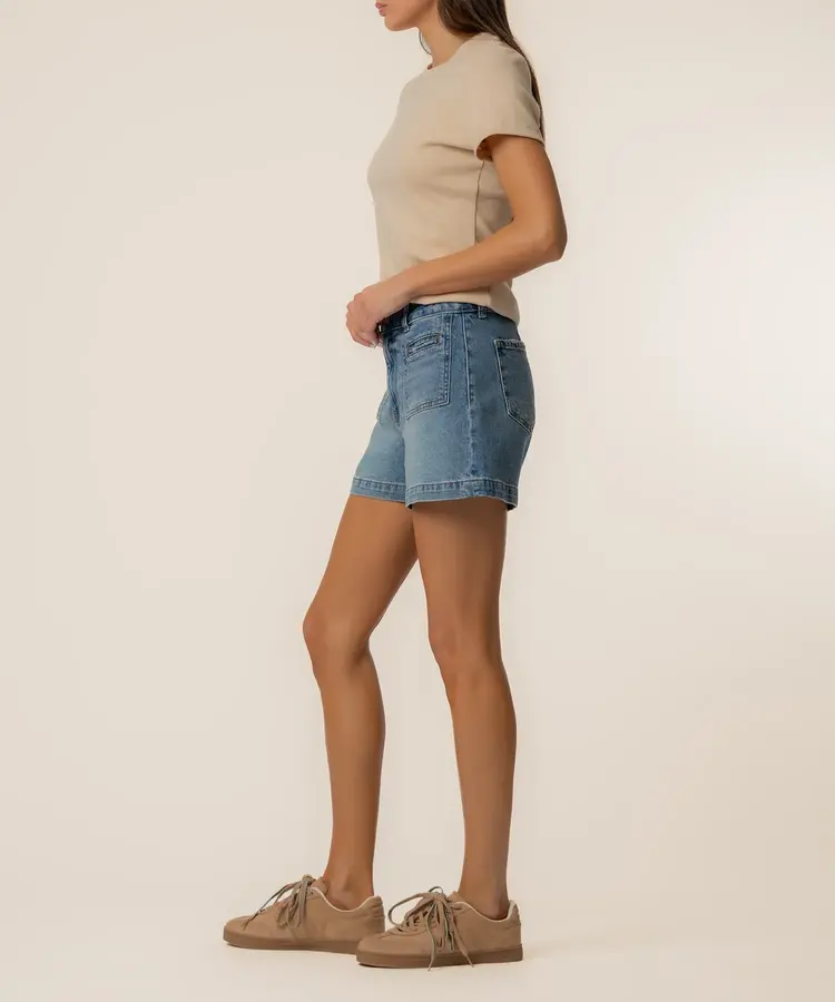 Kut from the Kloth Jane High Rise Shorts