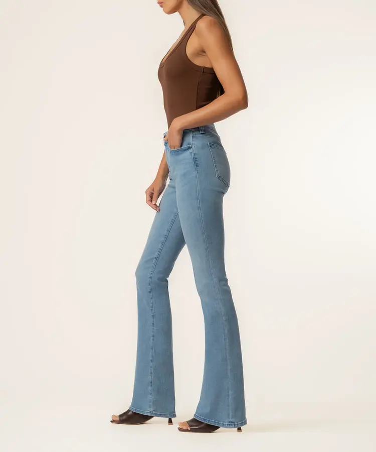 Kut from the Kloth Natalie Mid Flare