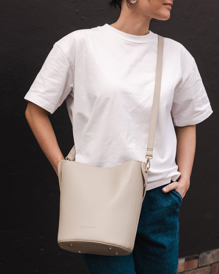 Louenhide Miranda Bucket-Almond