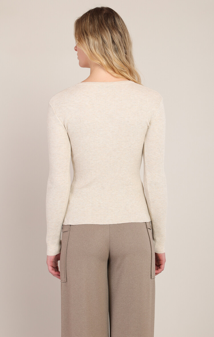 Room 34 Cream V Henley