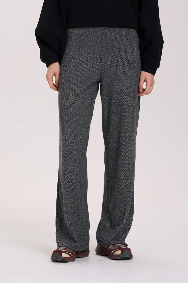 24 Colours Chevron Pants