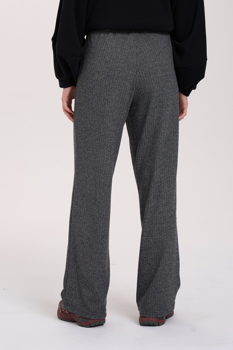 24 Colours Chevron Pants