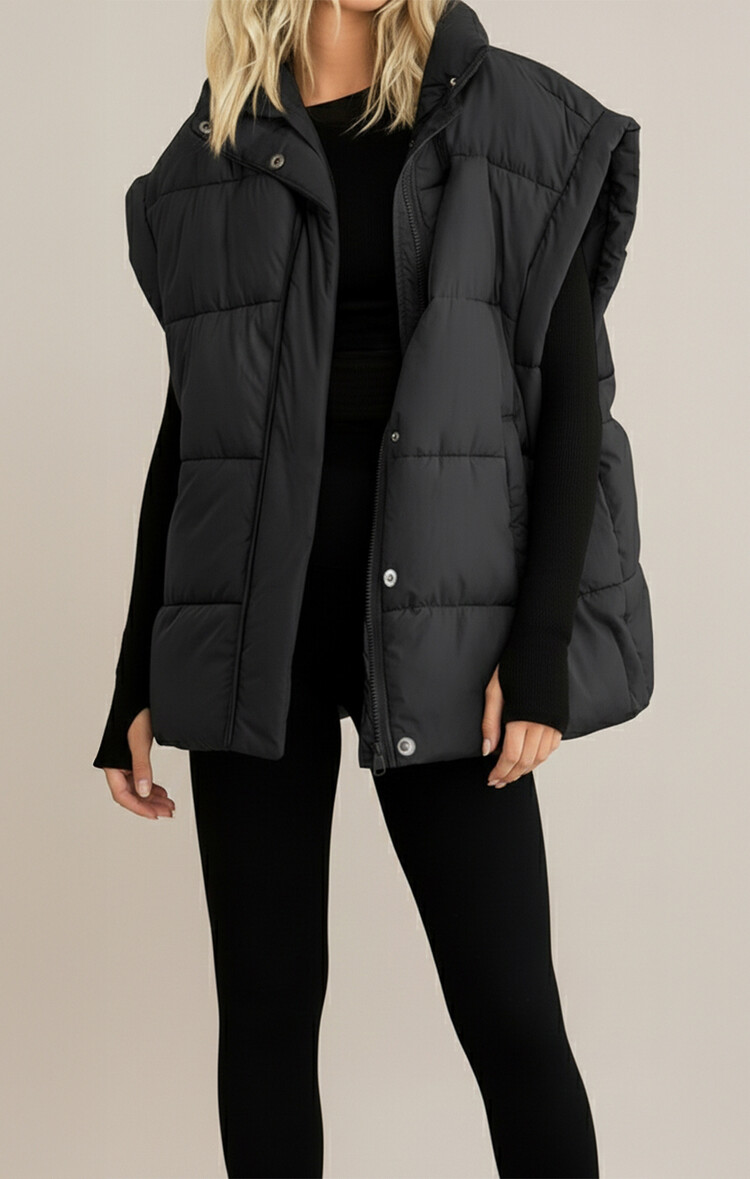 Room 34 Black Boxy Vest